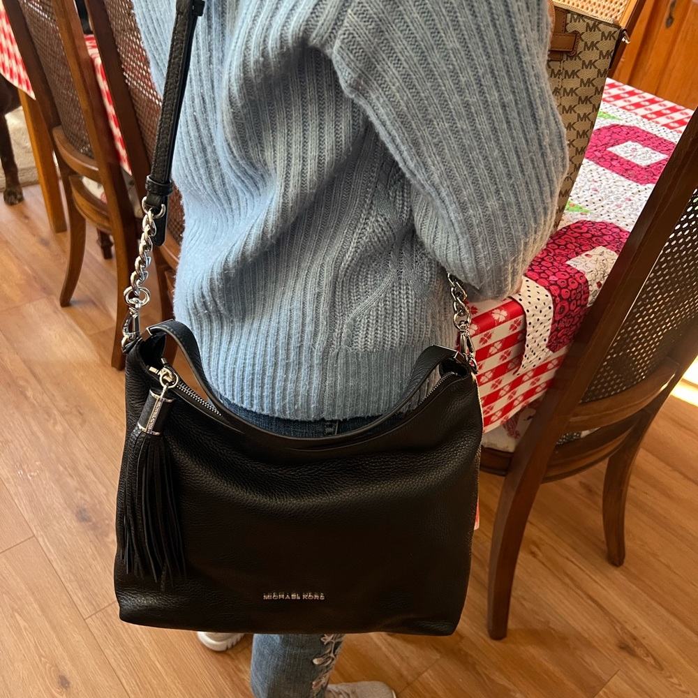 Michael Kors hobo bag purse handbag. Used 1 time.